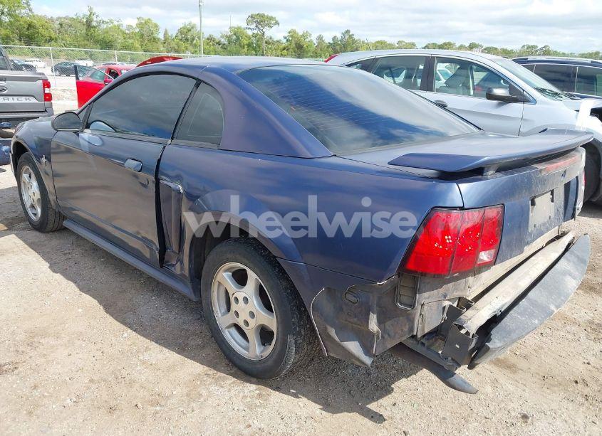 Photo 3 of 2002 Ford Mustang (VIN 1FAFP40452F150630)