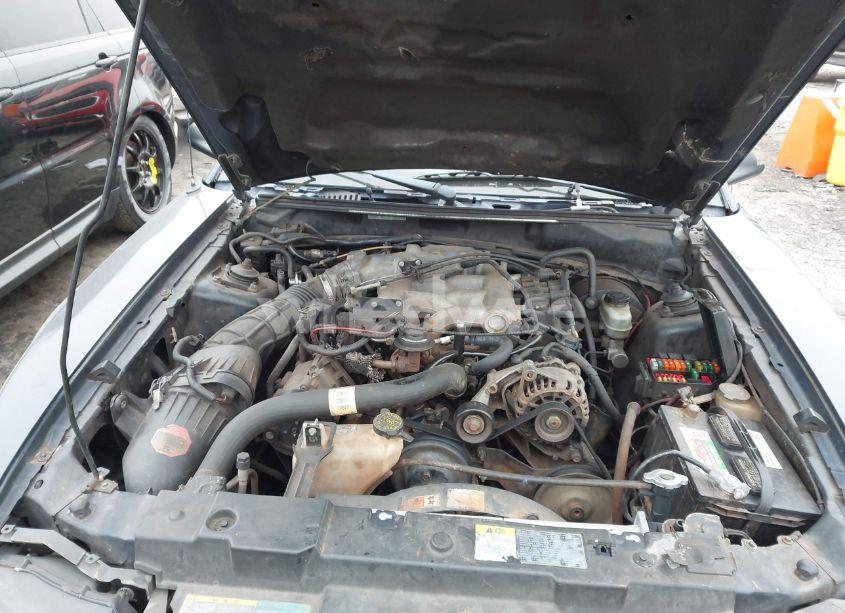 Photo 10 of 2002 Ford Mustang (VIN 1FAFP40452F233524)