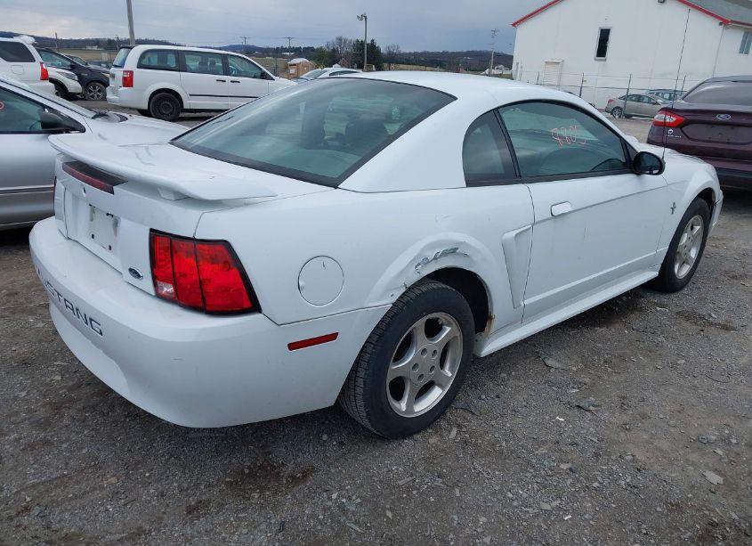 Photo 4 of 2003 Ford Mustang (VIN 1FAFP40453F320566)