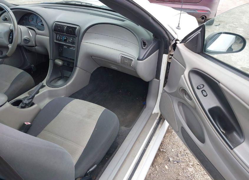 Photo 5 of 2003 Ford Mustang (VIN 1FAFP40453F320566)