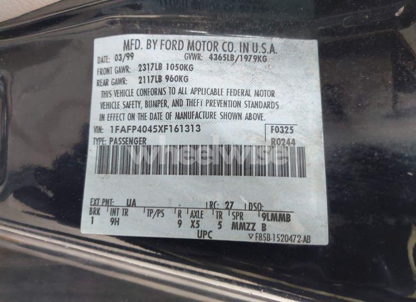 Photo 9 of 1999 Ford Mustang (VIN 1FAFP4045XF161313)