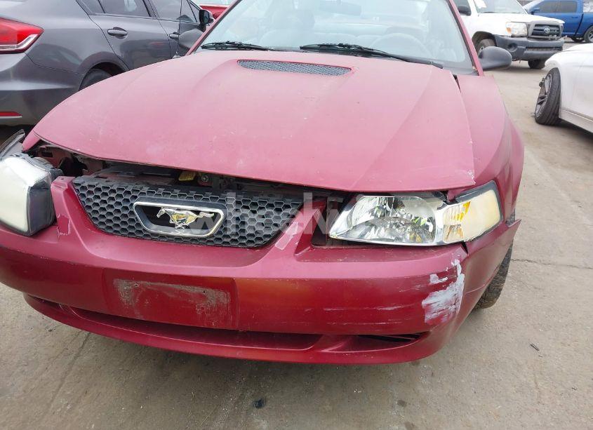 Photo 6 of 2000 Ford Mustang (VIN 1FAFP4045YF124327)