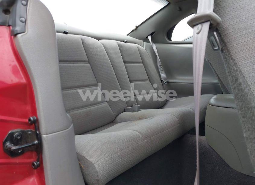 Photo 8 of 2000 Ford Mustang (VIN 1FAFP4045YF124327)