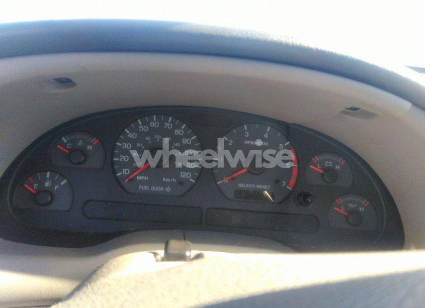 Photo 7 of 2001 Ford Mustang (VIN 1FAFP40461F227004)