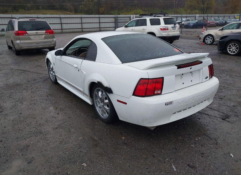 Photo 3 of 2000 Ford Mustang (VIN 1FAFP4046YF164450)