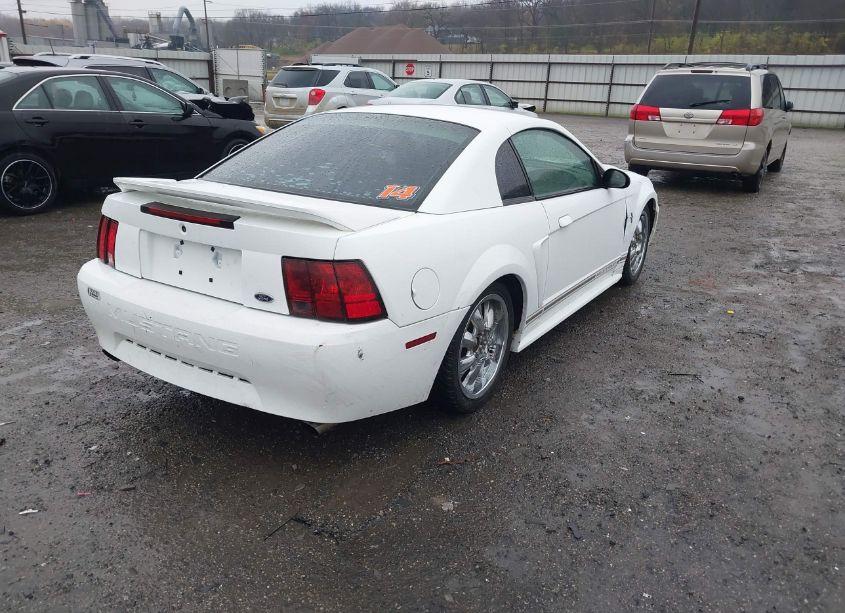 Photo 4 of 2000 Ford Mustang (VIN 1FAFP4046YF164450)