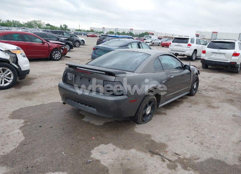 Photo 4 of 2003 Ford Mustang (VIN 1FAFP40473F383331)