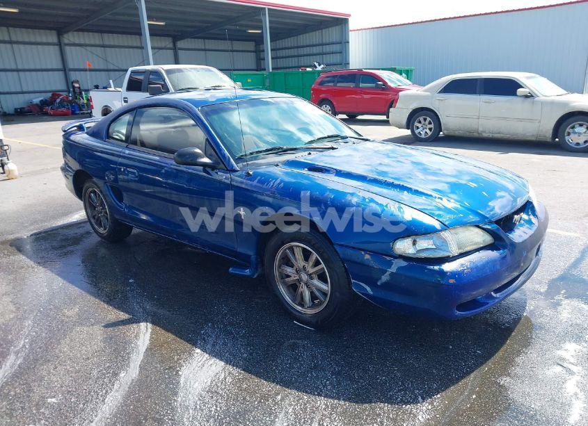 1998 Ford Mustang (VIN 1FAFP4047WF107896) main photo