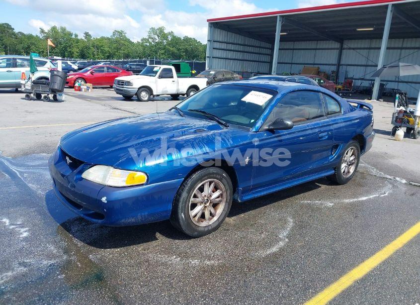 Photo 2 of 1998 Ford Mustang (VIN 1FAFP4047WF107896)