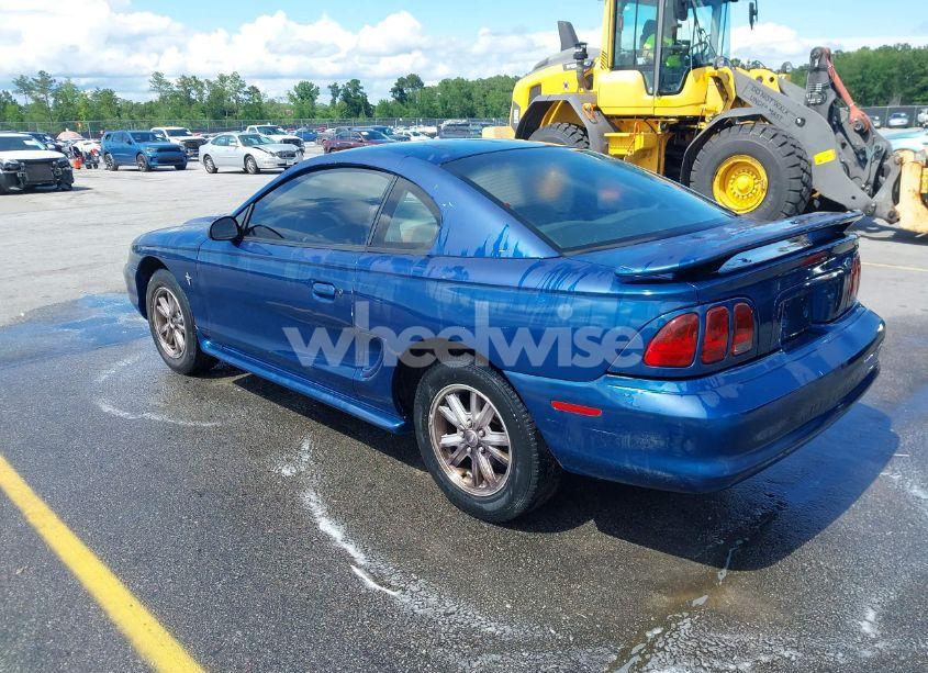 Photo 3 of 1998 Ford Mustang (VIN 1FAFP4047WF107896)
