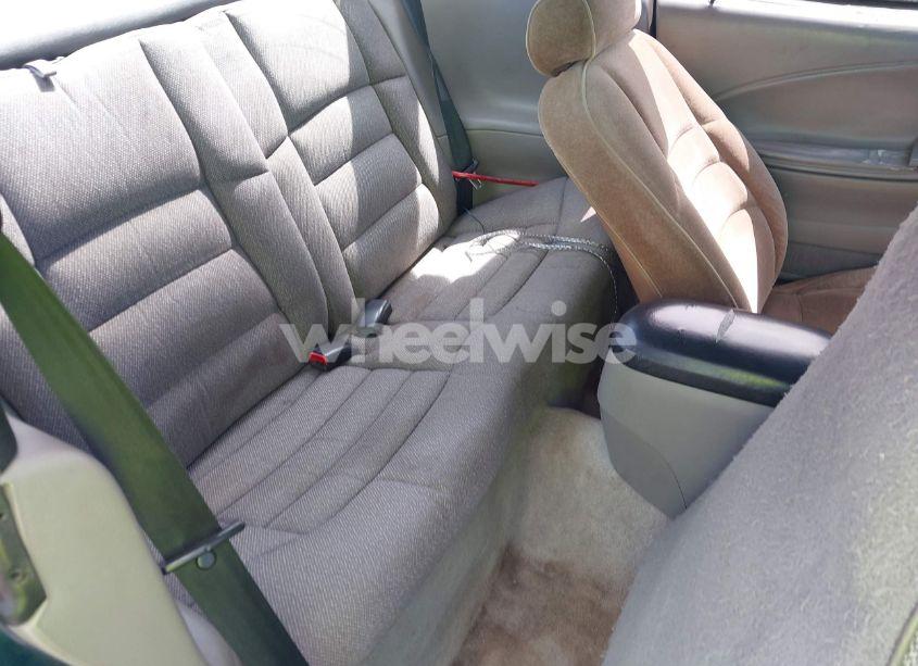 Photo 8 of 1998 Ford Mustang (VIN 1FAFP4047WF107896)