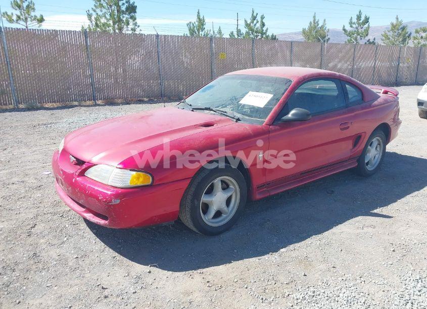 Photo 2 of 1998 Ford Mustang (VIN 1FAFP4047WF257717)
