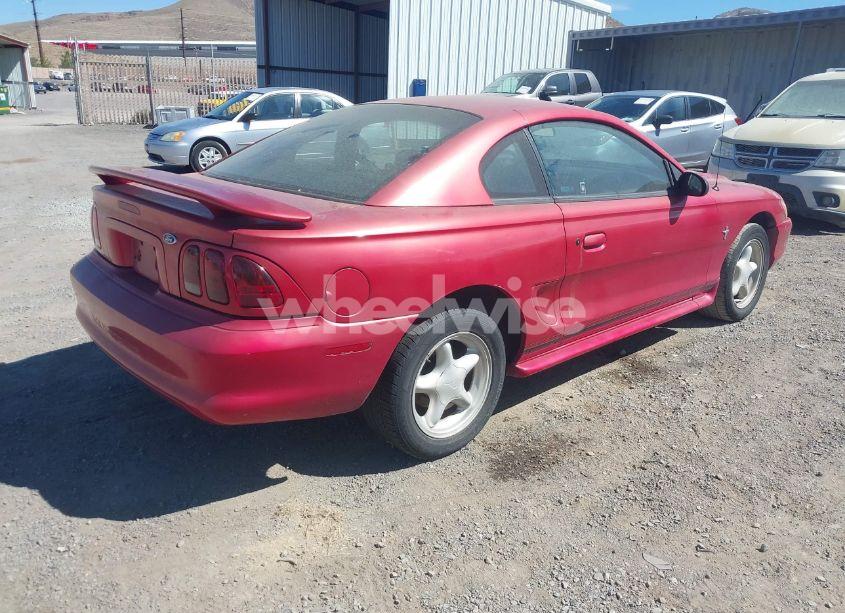 Photo 4 of 1998 Ford Mustang (VIN 1FAFP4047WF257717)