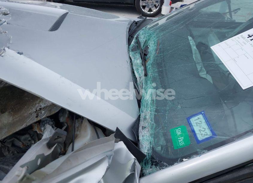 Photo 14 of 2000 Ford Mustang (VIN 1FAFP4047YF124653)