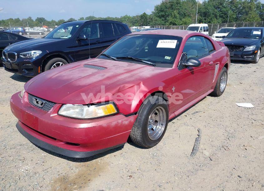 Photo 2 of 2000 Ford Mustang (VIN 1FAFP4047YF132848)