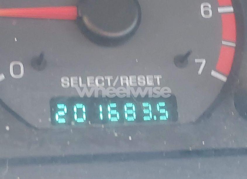 Photo 7 of 2000 Ford Mustang (VIN 1FAFP4047YF132848)