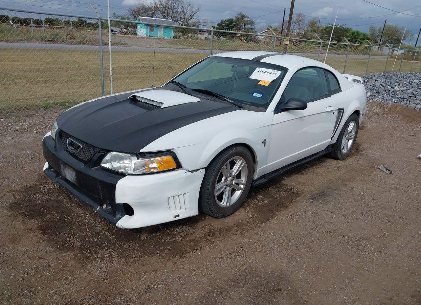 Photo 2 of 2001 Ford Mustang N/A (VIN 1FAFP40481F157375)
