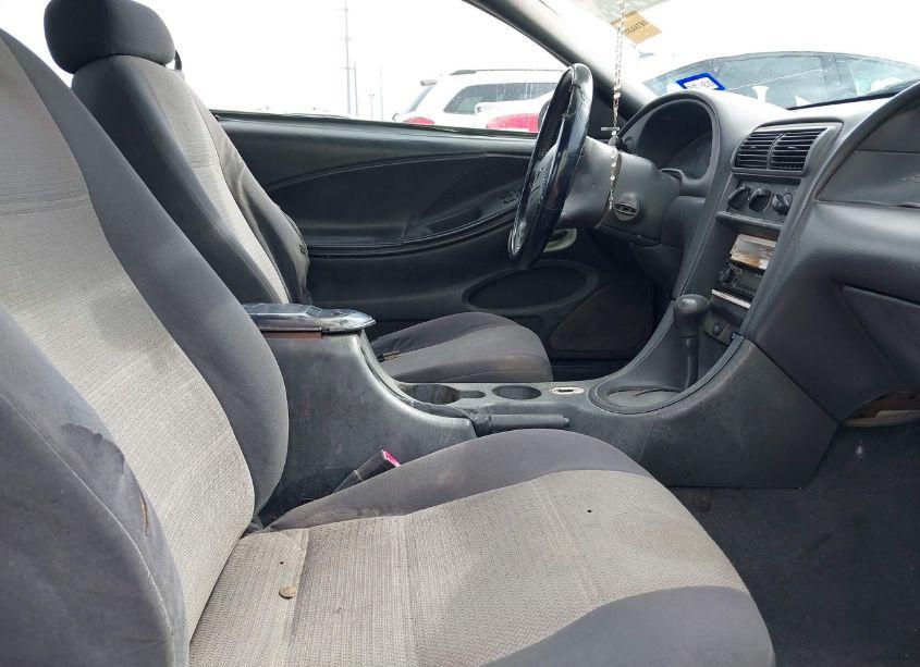 Photo 5 of 2001 Ford Mustang N/A (VIN 1FAFP40481F157375)