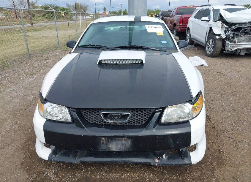 Photo 6 of 2001 Ford Mustang N/A (VIN 1FAFP40481F157375)