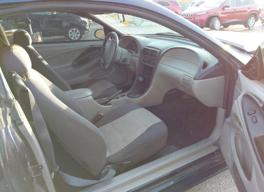 Photo 5 of 2001 Ford Mustang (VIN 1FAFP40481F198458)