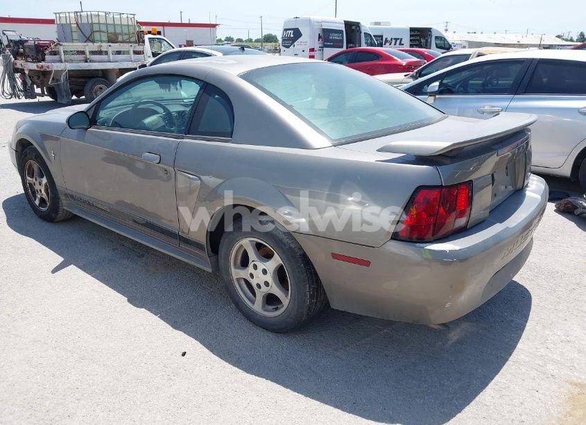 Photo 3 of 2002 Ford Mustang (VIN 1FAFP40482F106251)