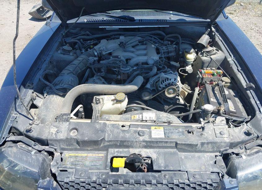 Photo 10 of 2002 Ford Mustang (VIN 1FAFP40482F132994)