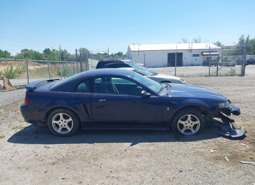 Photo 13 of 2002 Ford Mustang (VIN 1FAFP40482F132994)