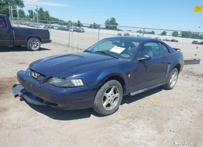 Photo 2 of 2002 Ford Mustang (VIN 1FAFP40482F132994)