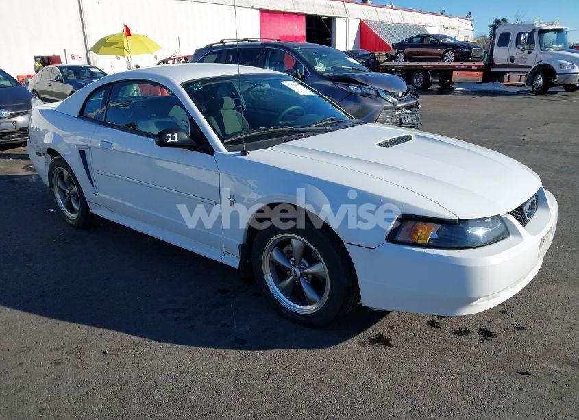 2002 Ford Mustang (VIN 1FAFP40482F211971) main photo