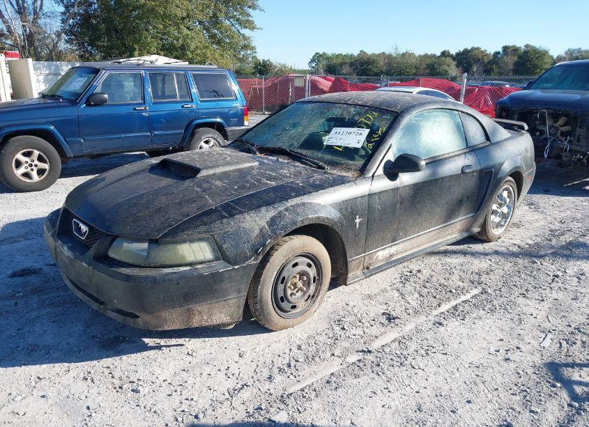 Photo 2 of 2003 Ford Mustang (VIN 1FAFP40483F322571)