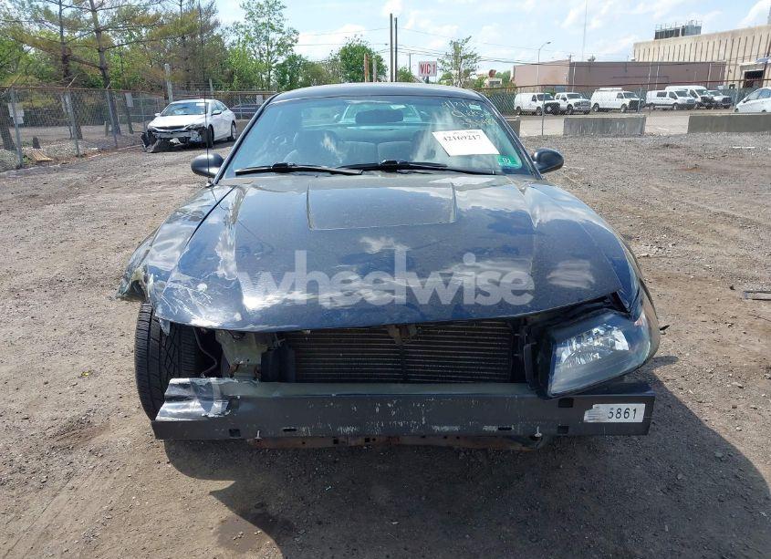 Photo 12 of 2003 Ford Mustang (VIN 1FAFP40483F330489)