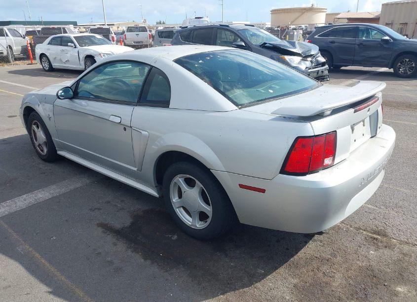 Photo 3 of 2003 Ford Mustang (VIN 1FAFP40483F381572)