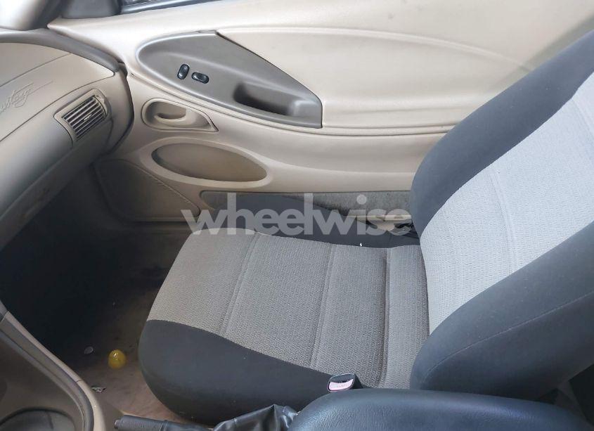 Photo 5 of 2003 Ford Mustang (VIN 1FAFP40483F444654)