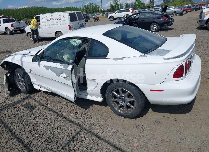 Photo 14 of 1998 Ford Mustang (VIN 1FAFP4048WF222829)