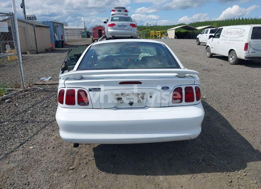 Photo 16 of 1998 Ford Mustang (VIN 1FAFP4048WF222829)