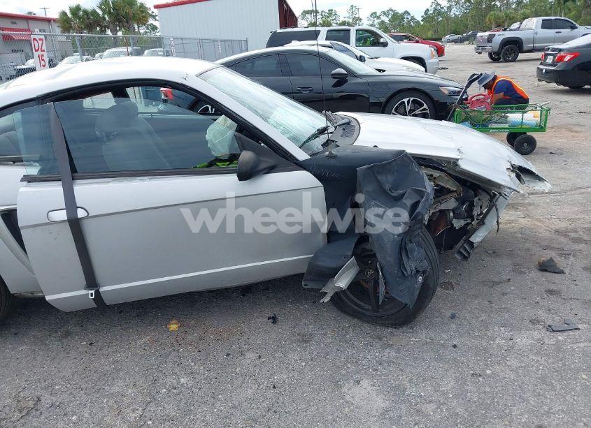 Photo 14 of 2000 Ford Mustang (VIN 1FAFP4048YF108557)