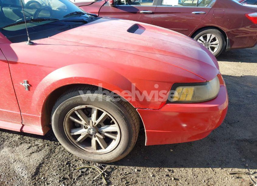 Photo 6 of 2001 Ford Mustang DELUXE (VIN 1FAFP40491F138110)