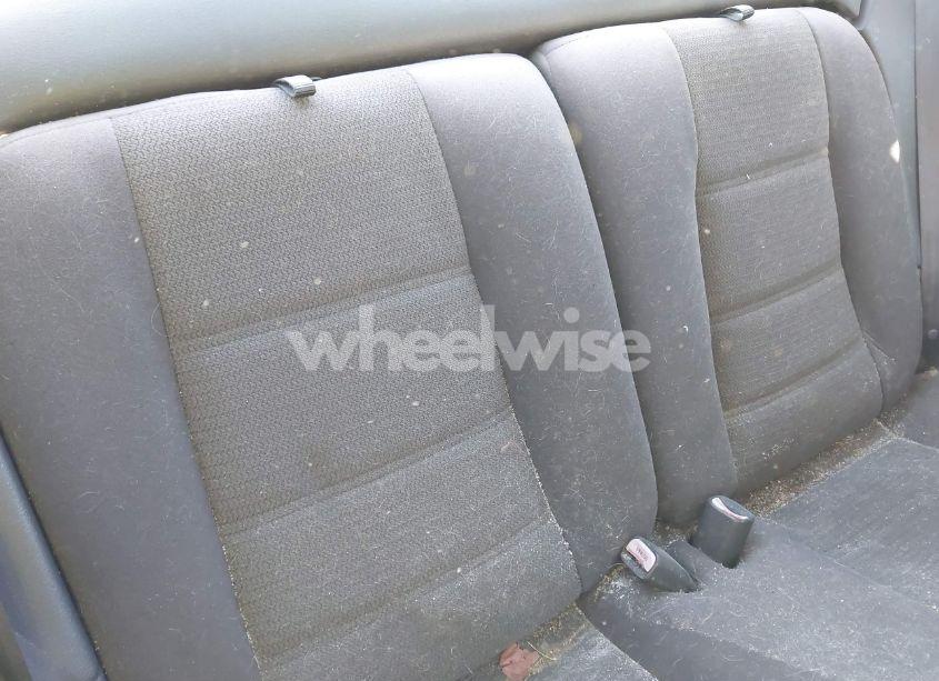 Photo 8 of 2001 Ford Mustang DELUXE (VIN 1FAFP40491F138110)