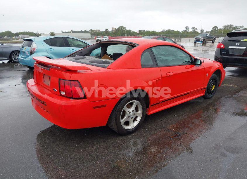 Photo 4 of 2001 Ford Mustang (VIN 1FAFP40491F164299)