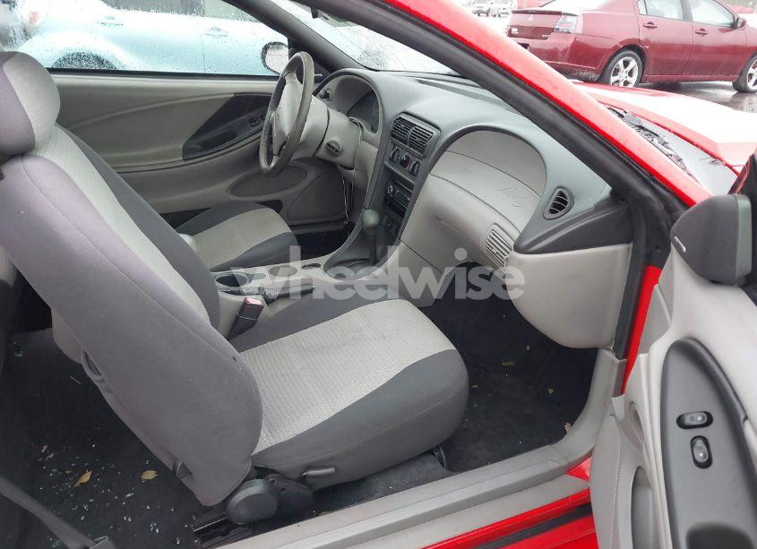 Photo 5 of 2001 Ford Mustang (VIN 1FAFP40491F164299)