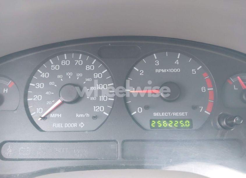 Photo 7 of 2001 Ford Mustang (VIN 1FAFP40491F183449)