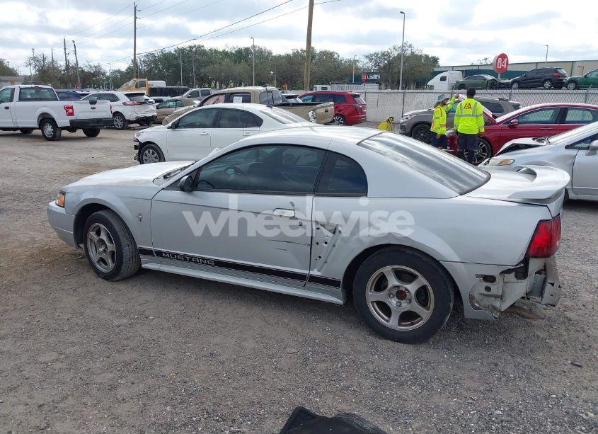 Photo 14 of 2002 Ford Mustang (VIN 1FAFP40492F154096)