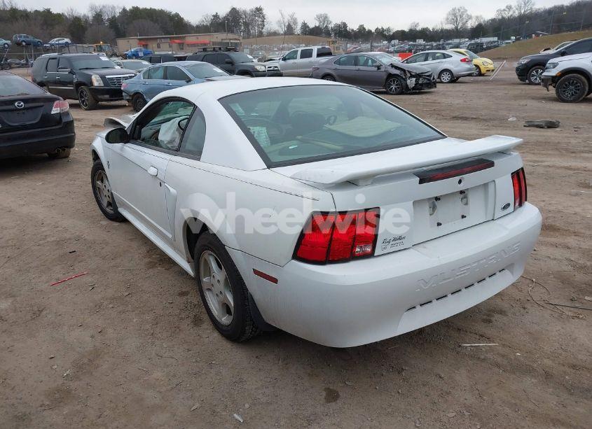 Photo 3 of 2003 Ford Mustang (VIN 1FAFP40493F329433)