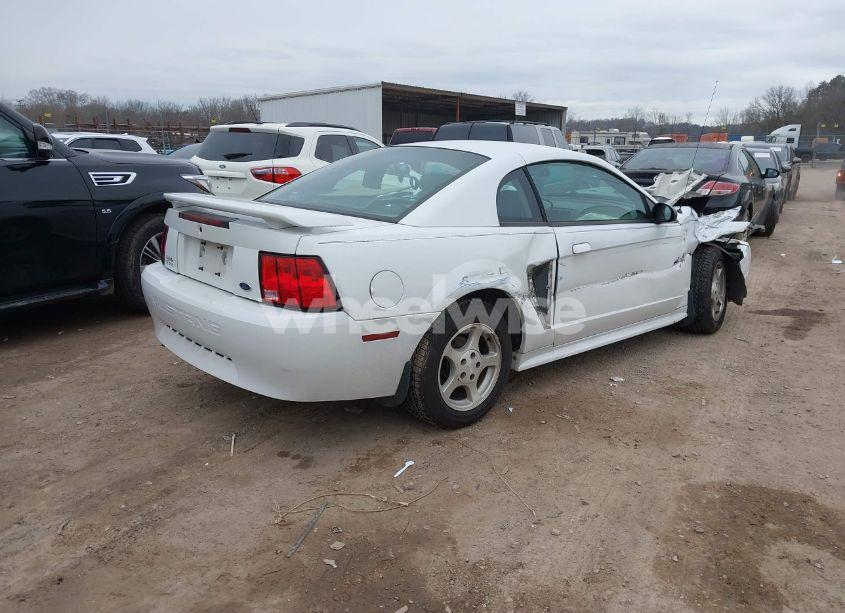 Photo 4 of 2003 Ford Mustang (VIN 1FAFP40493F329433)