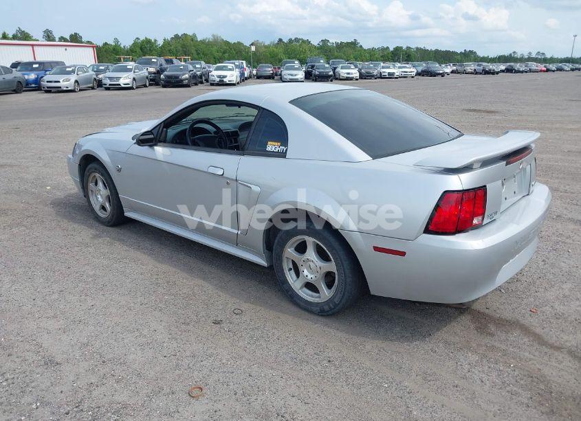 Photo 3 of 2004 Ford Mustang (VIN 1FAFP40494F117830)