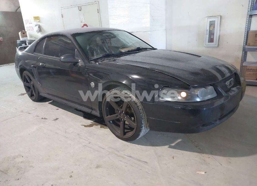 2004 Ford Mustang (VIN 1FAFP40494F126818) main photo