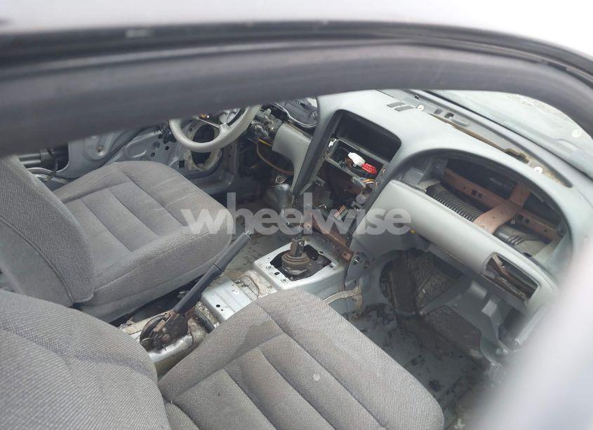 Photo 5 of 1998 Ford Mustang (VIN 1FAFP4049WF105101)