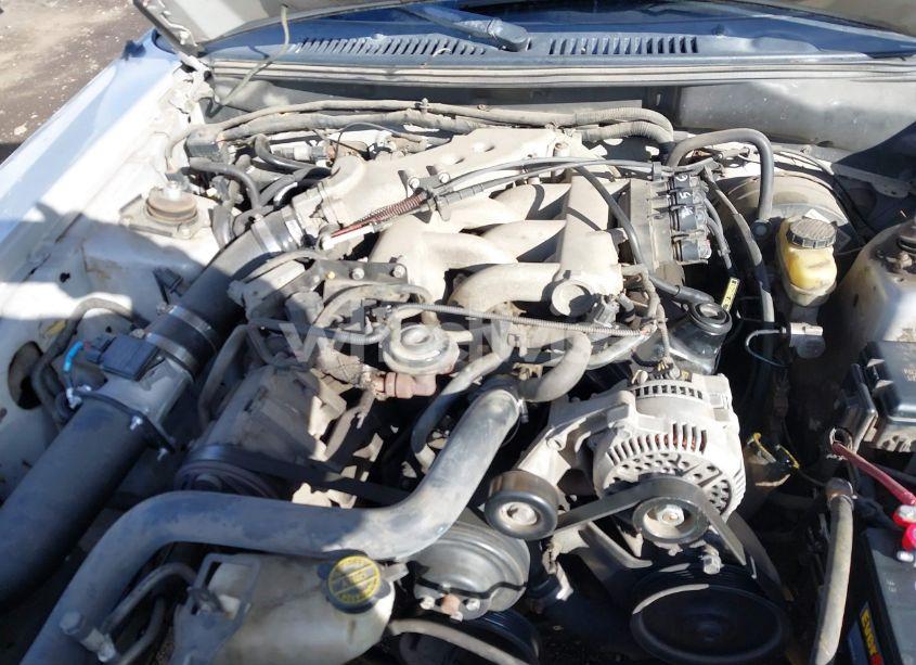 Photo 10 of 1999 Ford Mustang (VIN 1FAFP4049XF132042)