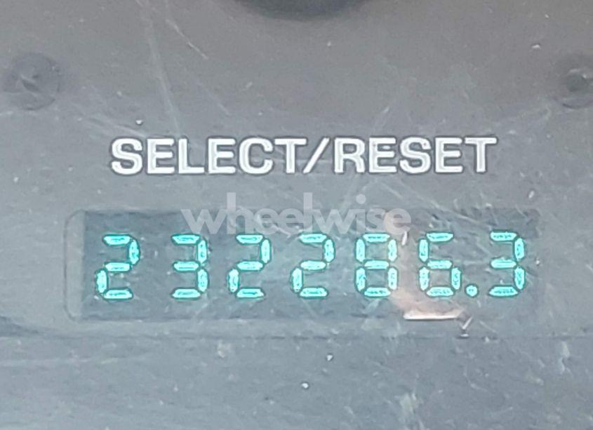 Photo 15 of 1999 Ford Mustang (VIN 1FAFP4049XF132042)