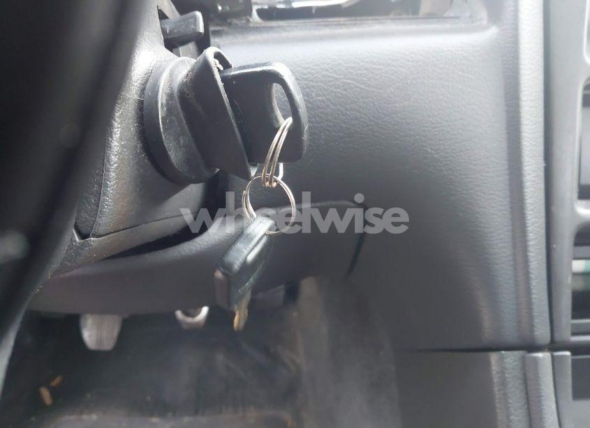 Photo 11 of 1999 Ford Mustang (VIN 1FAFP4049XF188448)